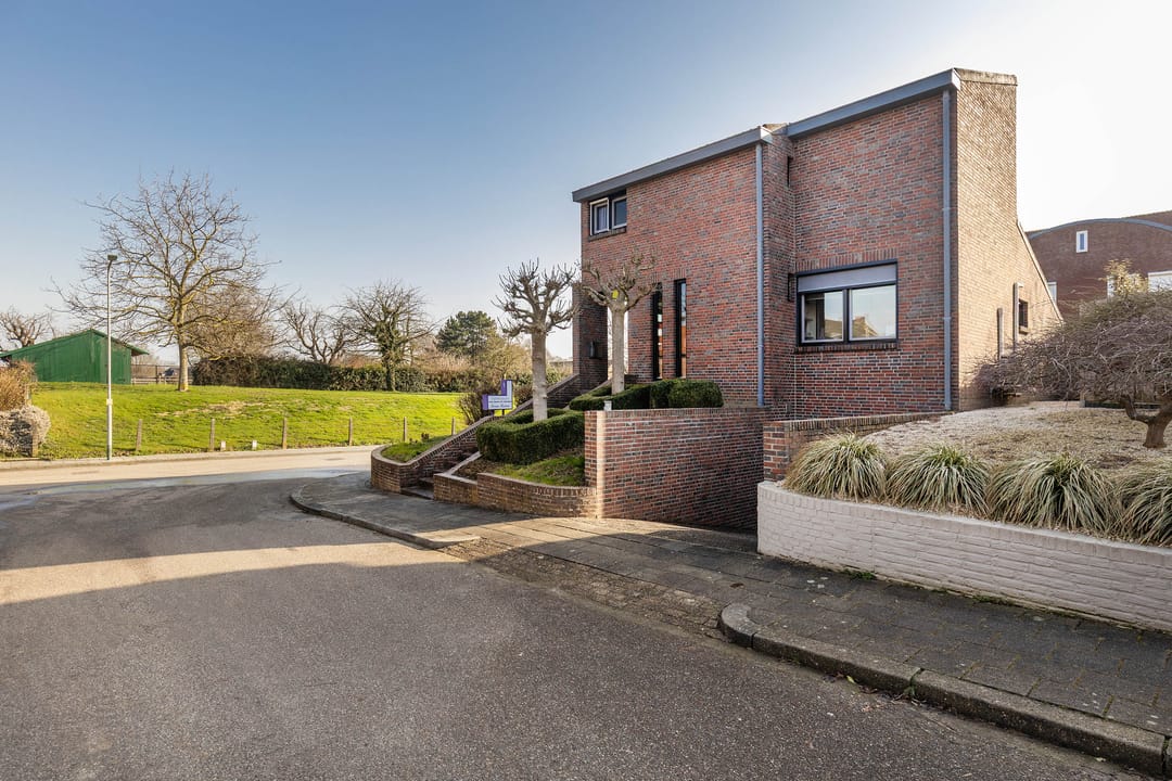 Foto 1 van Kampstraat 1