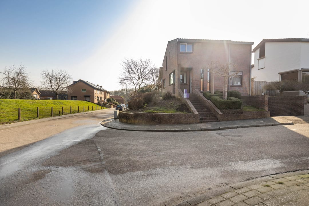 Foto 7 van Kampstraat 1