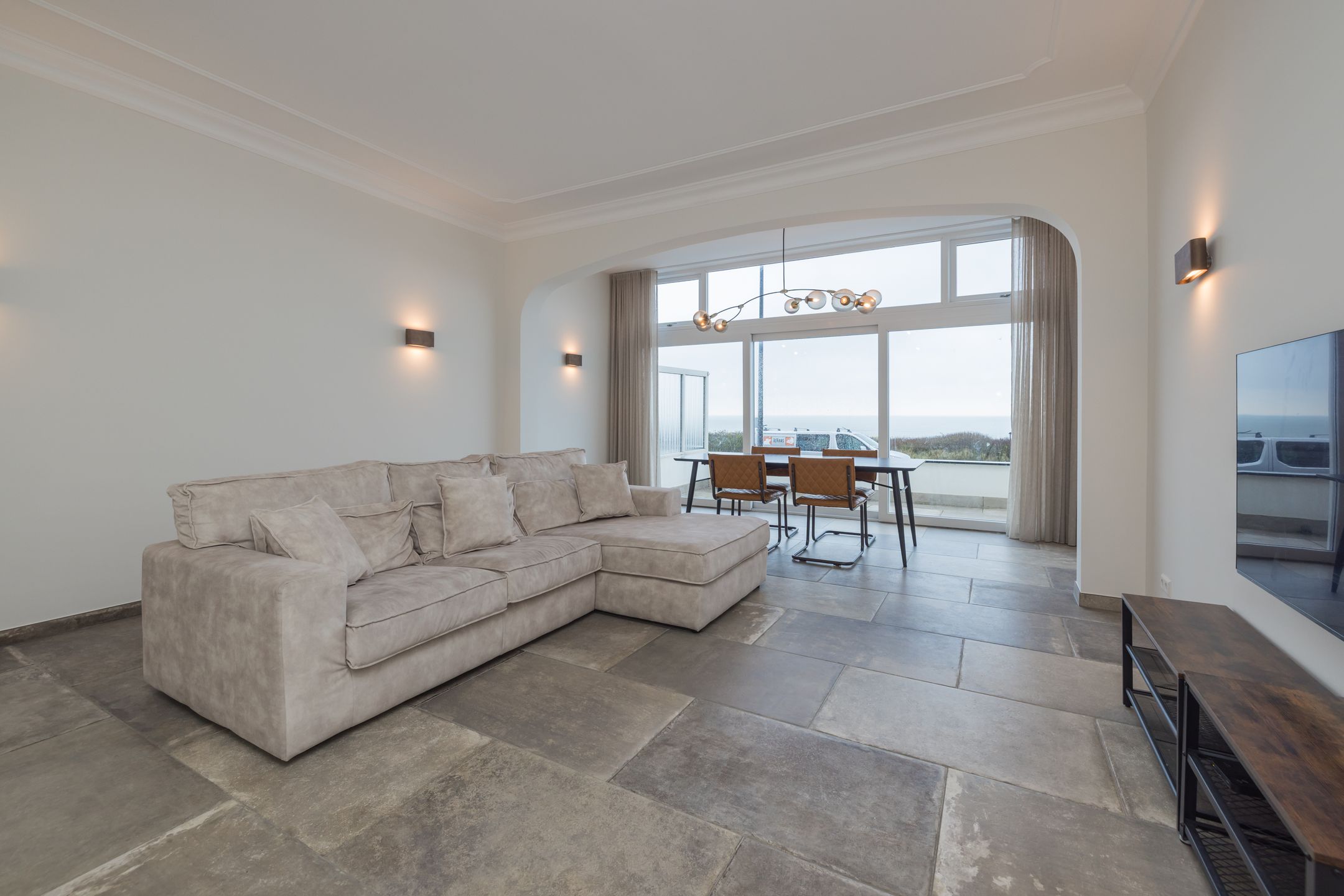 Foto 12 van Koningin Astrid Boulevard 42