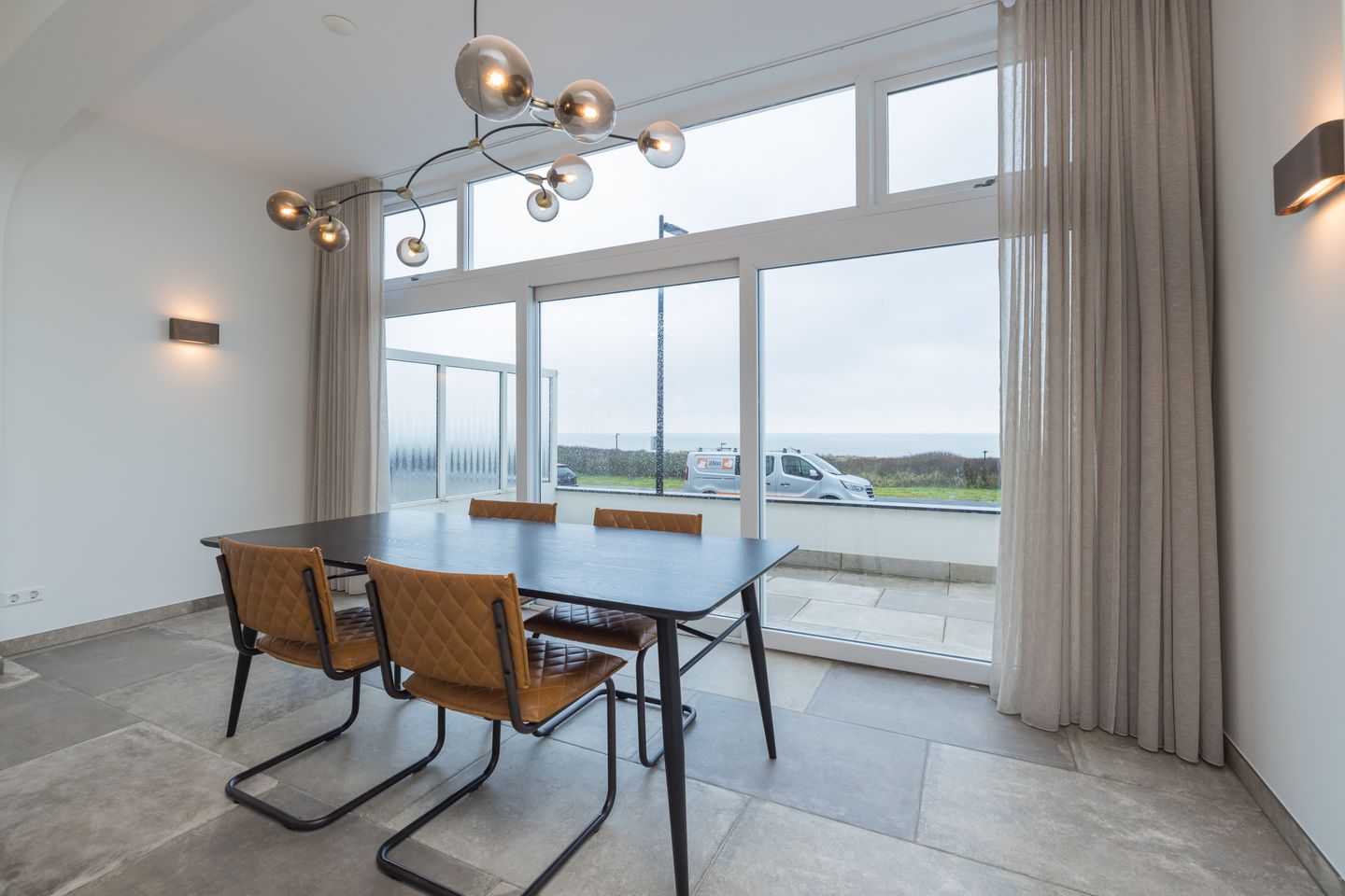 Foto 14 van Koningin Astrid Boulevard 42