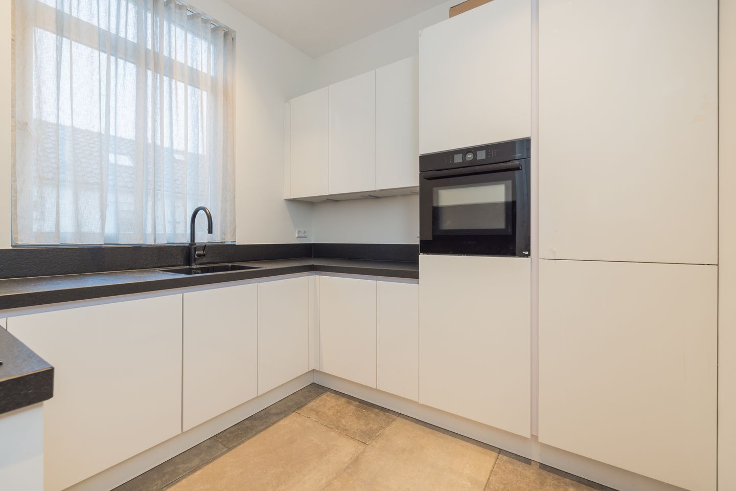 Foto 19 van Koningin Astrid Boulevard 42