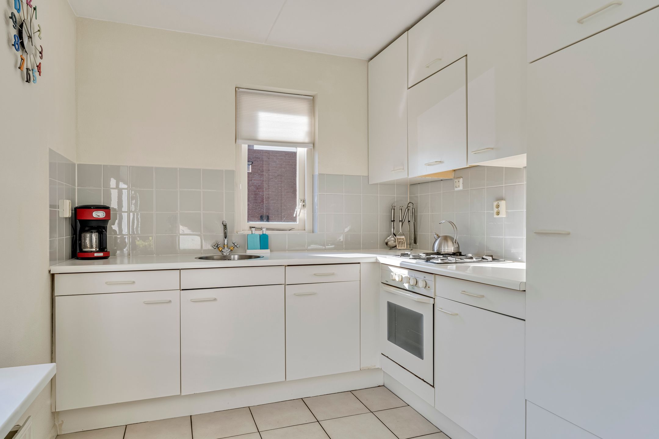 Photo 12 of Oudoverstede 6