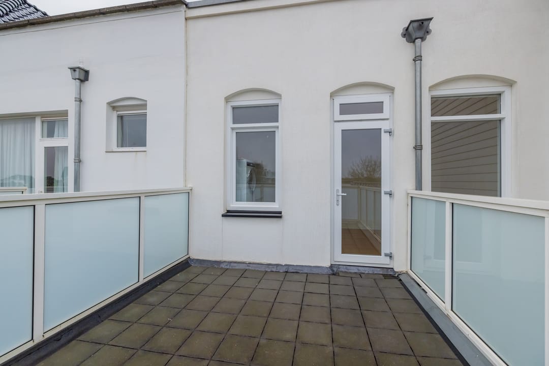 Foto 43 van Koningin Astrid Boulevard 42