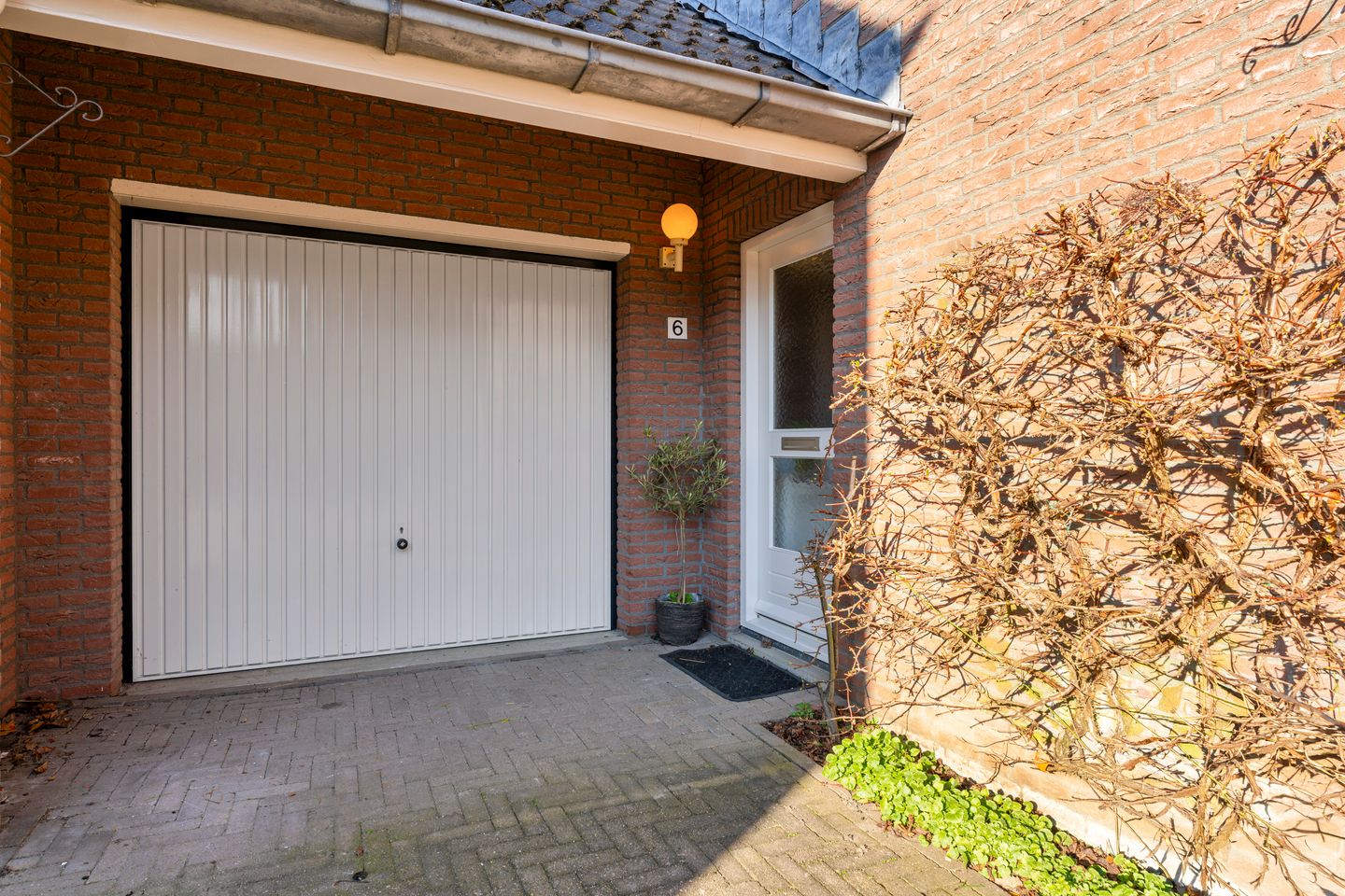 Photo 34 of Oudoverstede 6