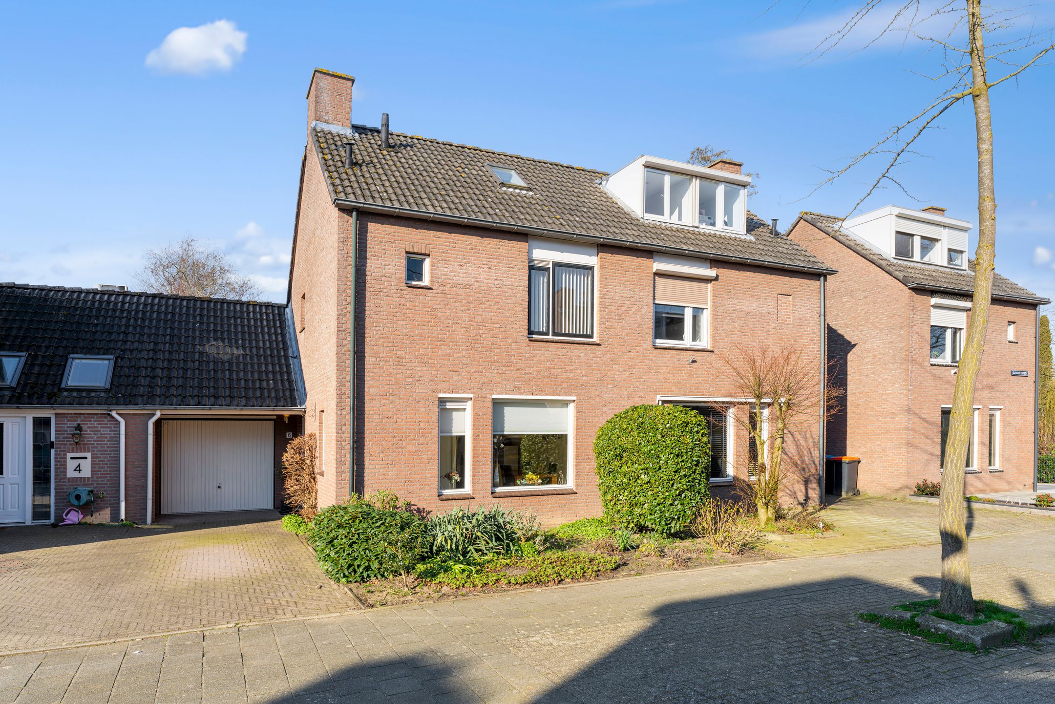 Photo 36 of Oudoverstede 6