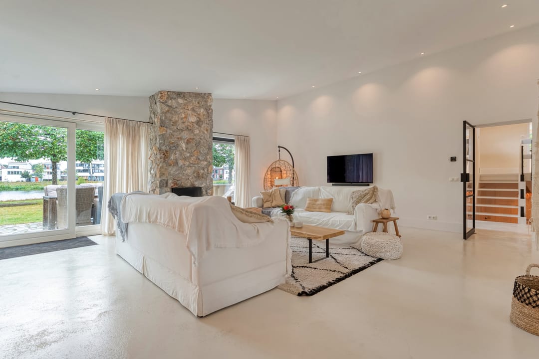 Photo 11 of Willebrandt van Oldenburgstraat 5-A