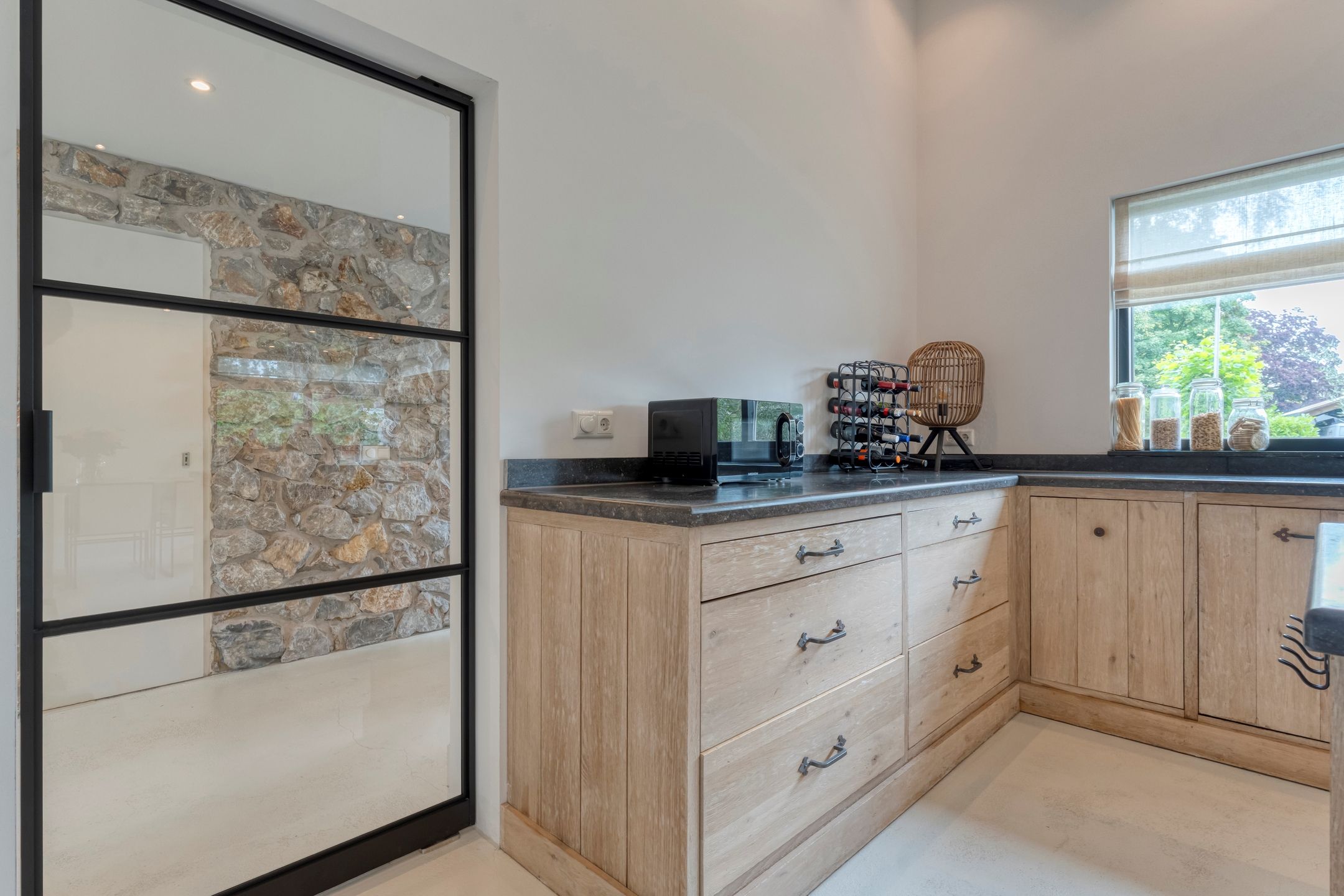 Photo 15 of Willebrandt van Oldenburgstraat 5-A