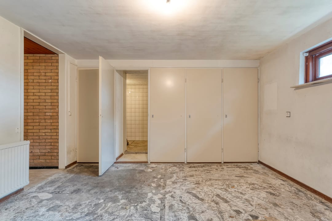 Photo 46 of Willebrandt van Oldenburgstraat 5-A