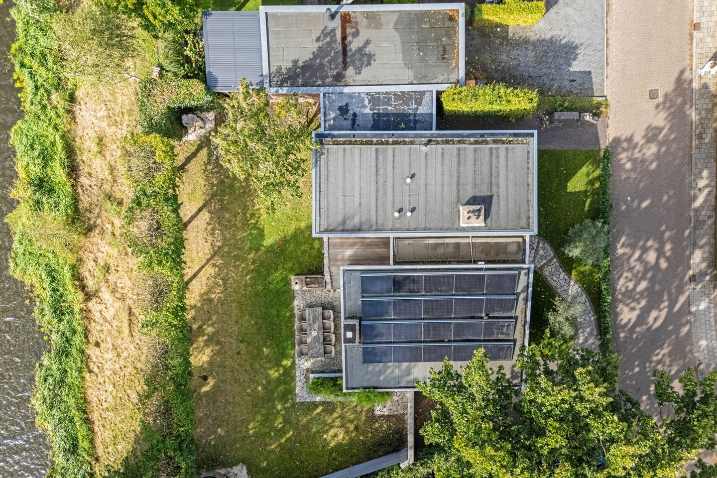 Photo 64 of Willebrandt van Oldenburgstraat 5-A