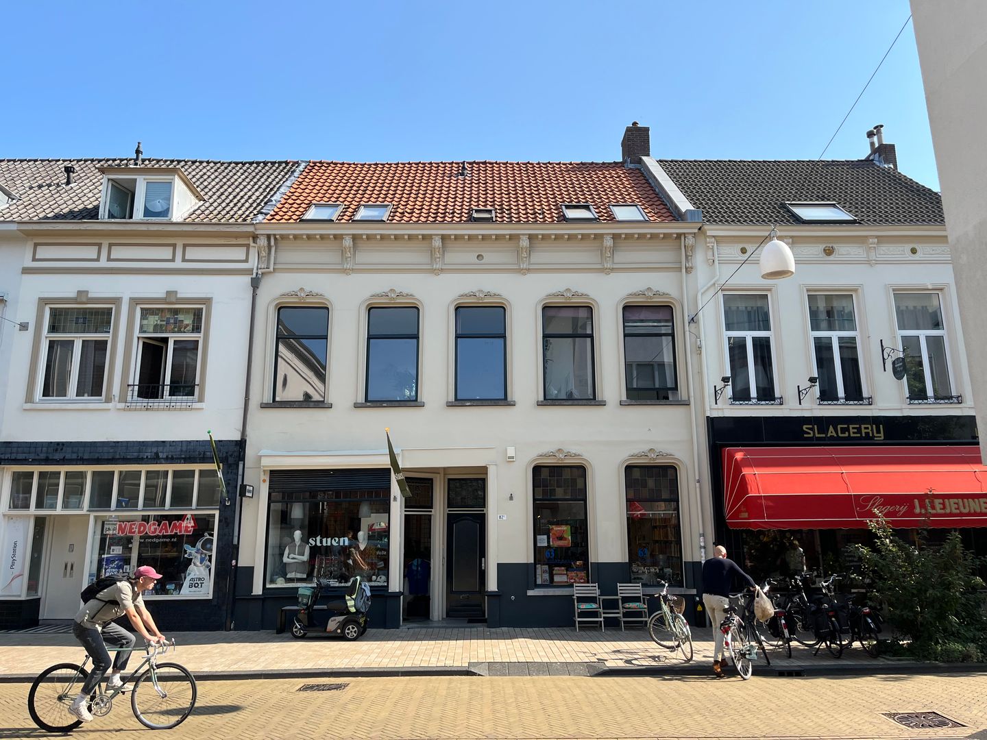 Bekijk foto 2 van Willem II-straat 82