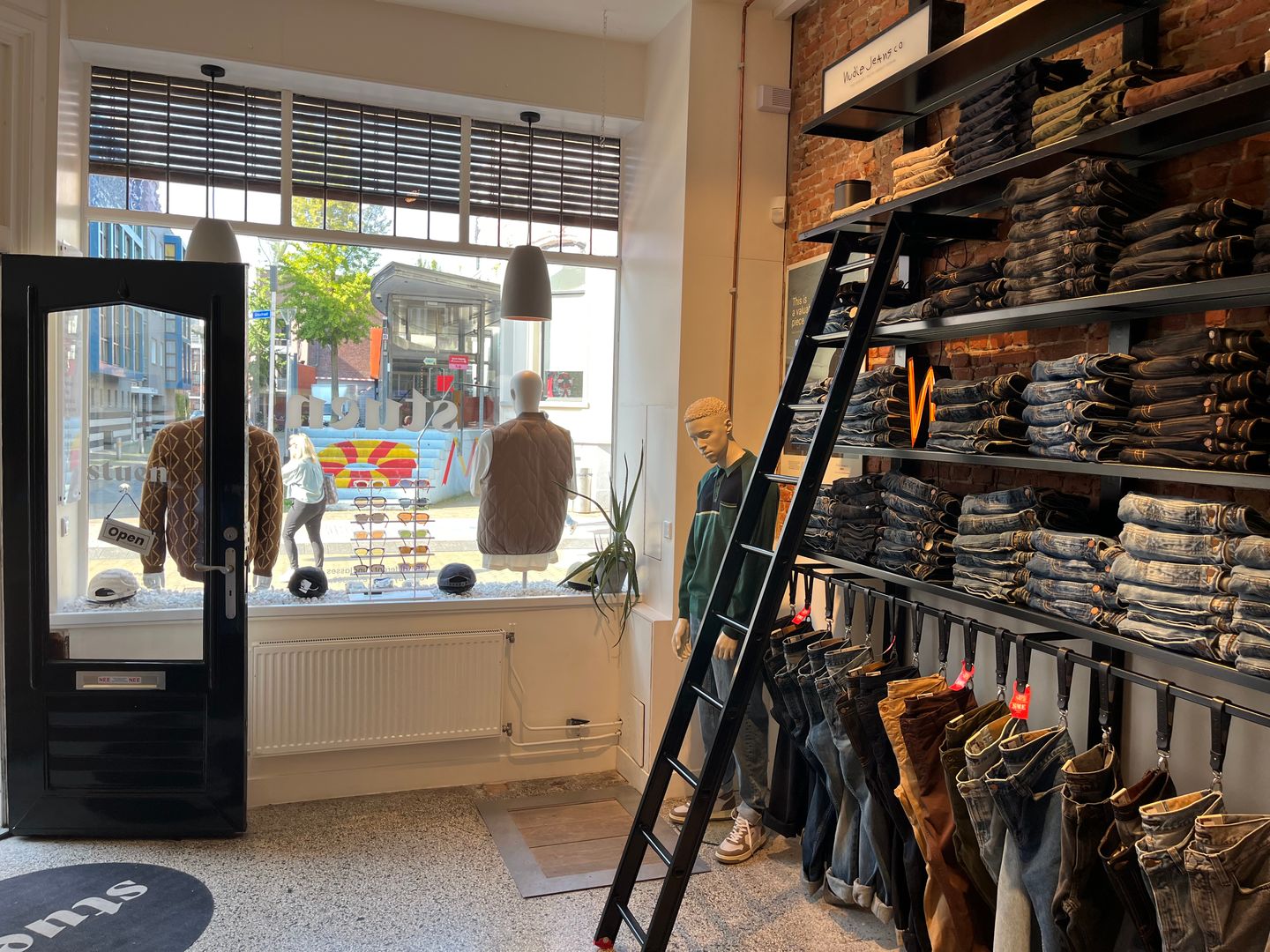 Bekijk foto 5 van Willem II-straat 82