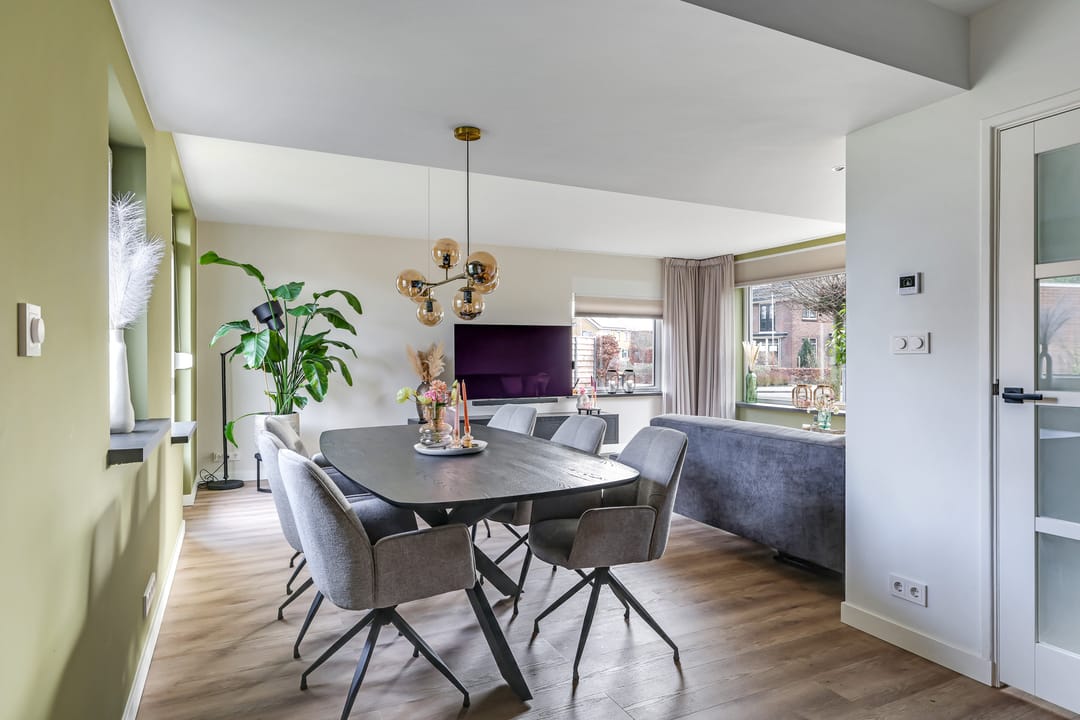 Foto 16 van Iepenlaan 4