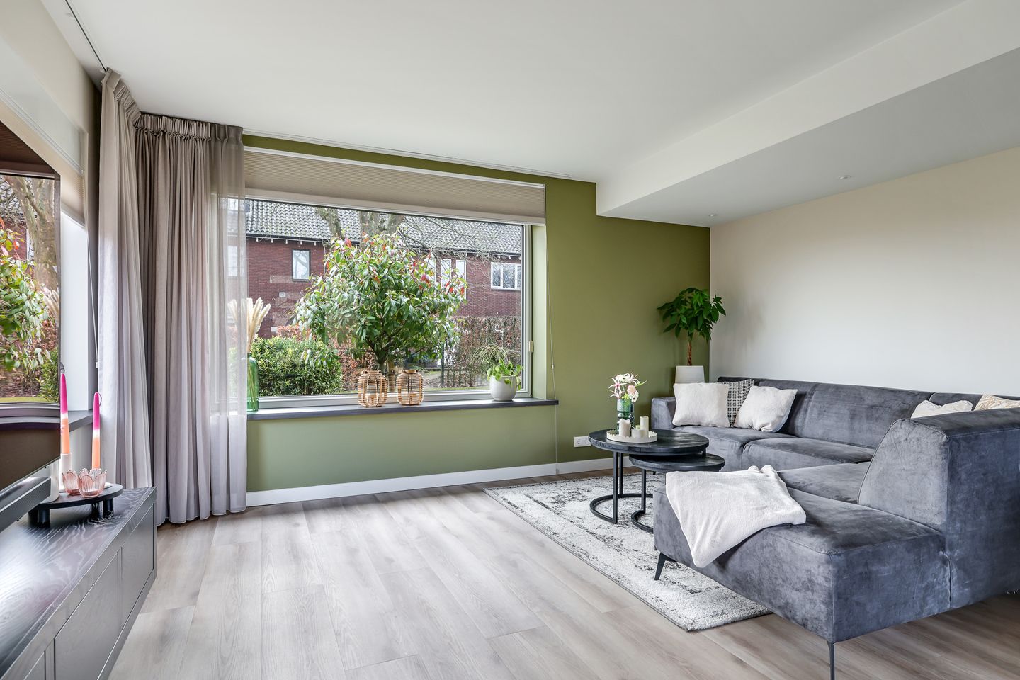 Foto 19 van Iepenlaan 4