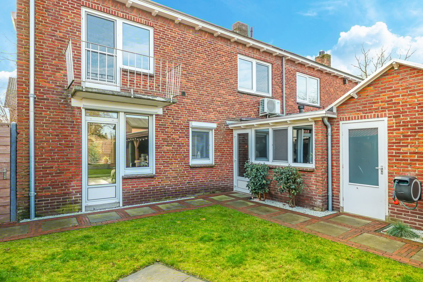 Foto 49 van Iepenlaan 4