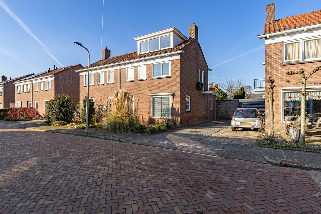 Photo 1 of Da Costastraat 6