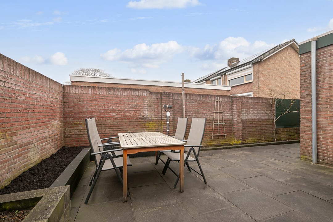 Foto 16 van Steenstraat 10