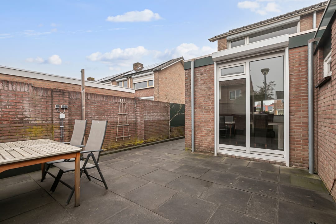 Foto 17 van Steenstraat 10