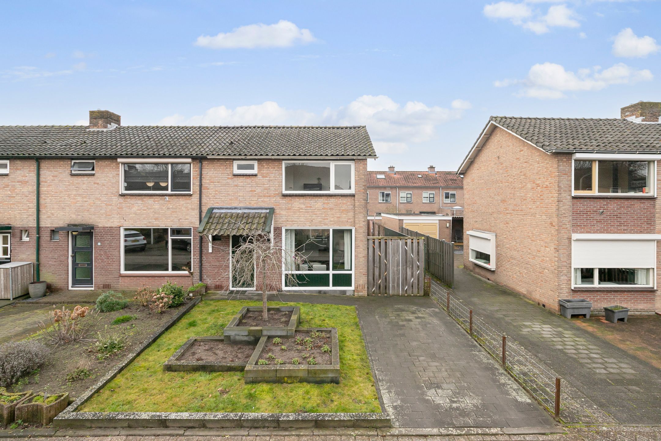 Foto 27 van Steenstraat 10