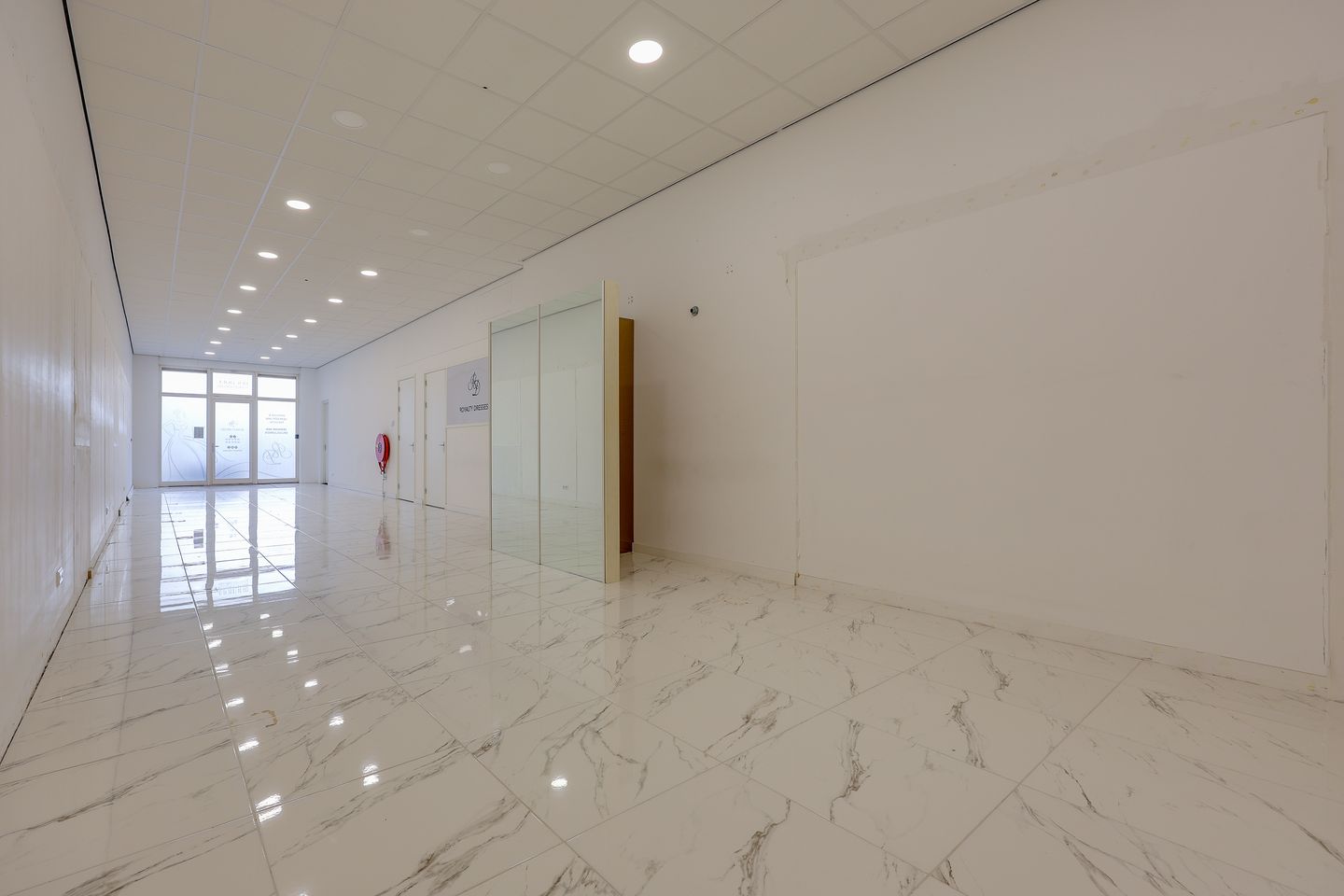 Bekijk foto 2 van Jan van Gentstraat 124-B