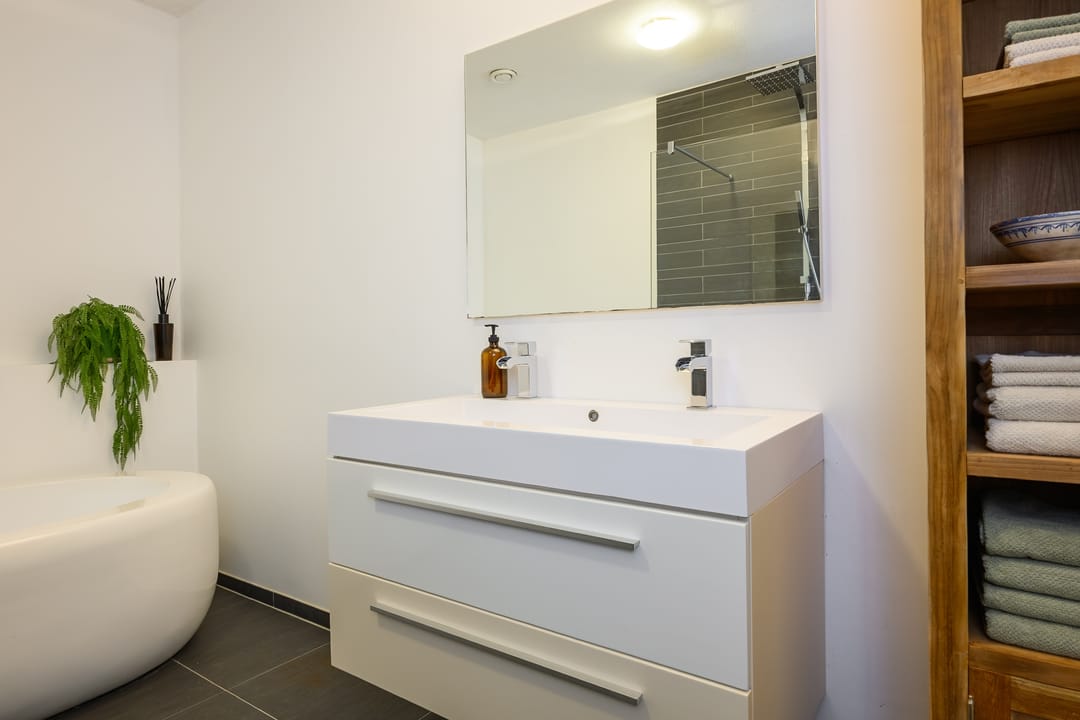 Luxurious 104m² Apartment with South-Facing Balcony in Almere Europakwartier — 15