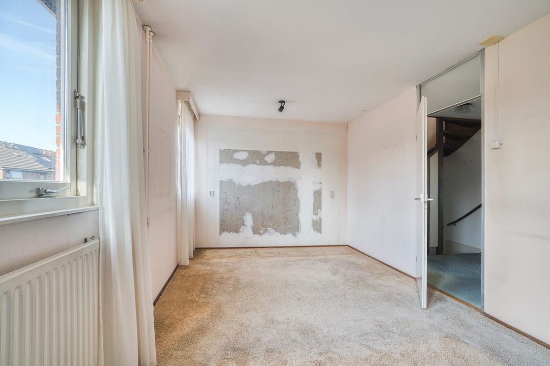 Family Corner House with Backyard and Private Driveway in Voorburg — 21