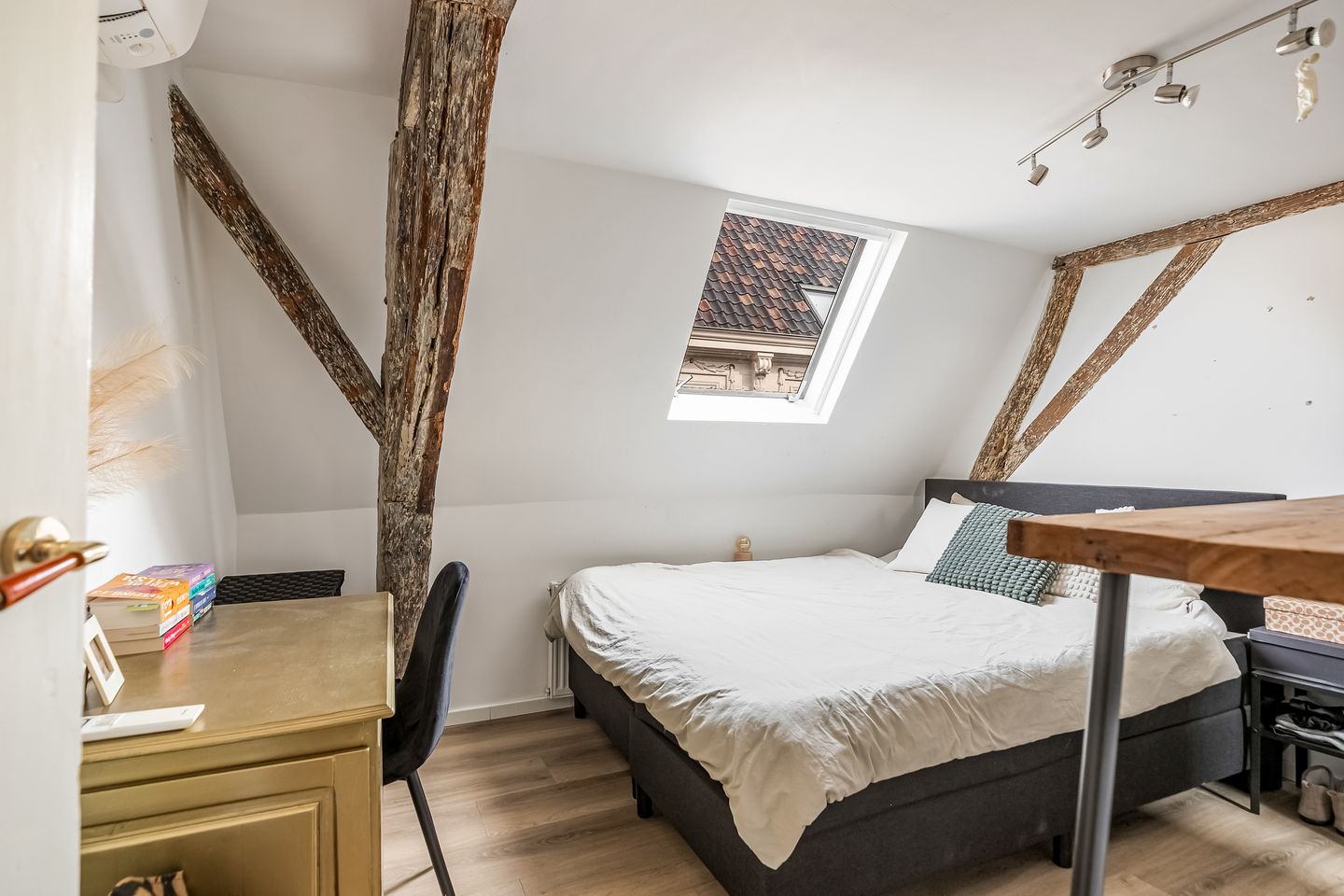 Luxurious Apartment in Monumental Building in the Heart of Den Bosch — 18