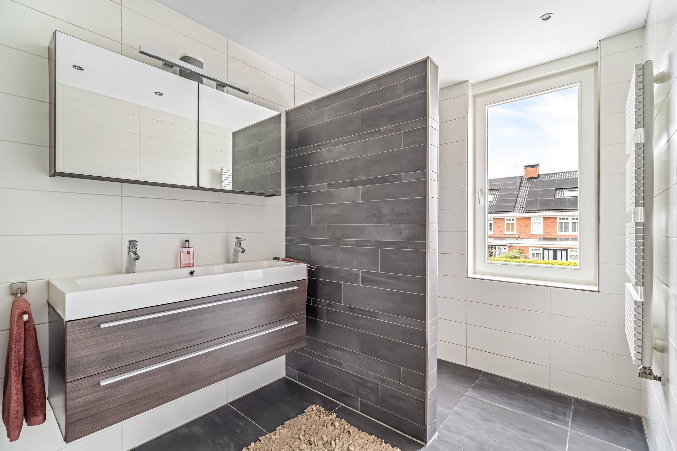 Foto 24 van Reinier Roeststraat 5