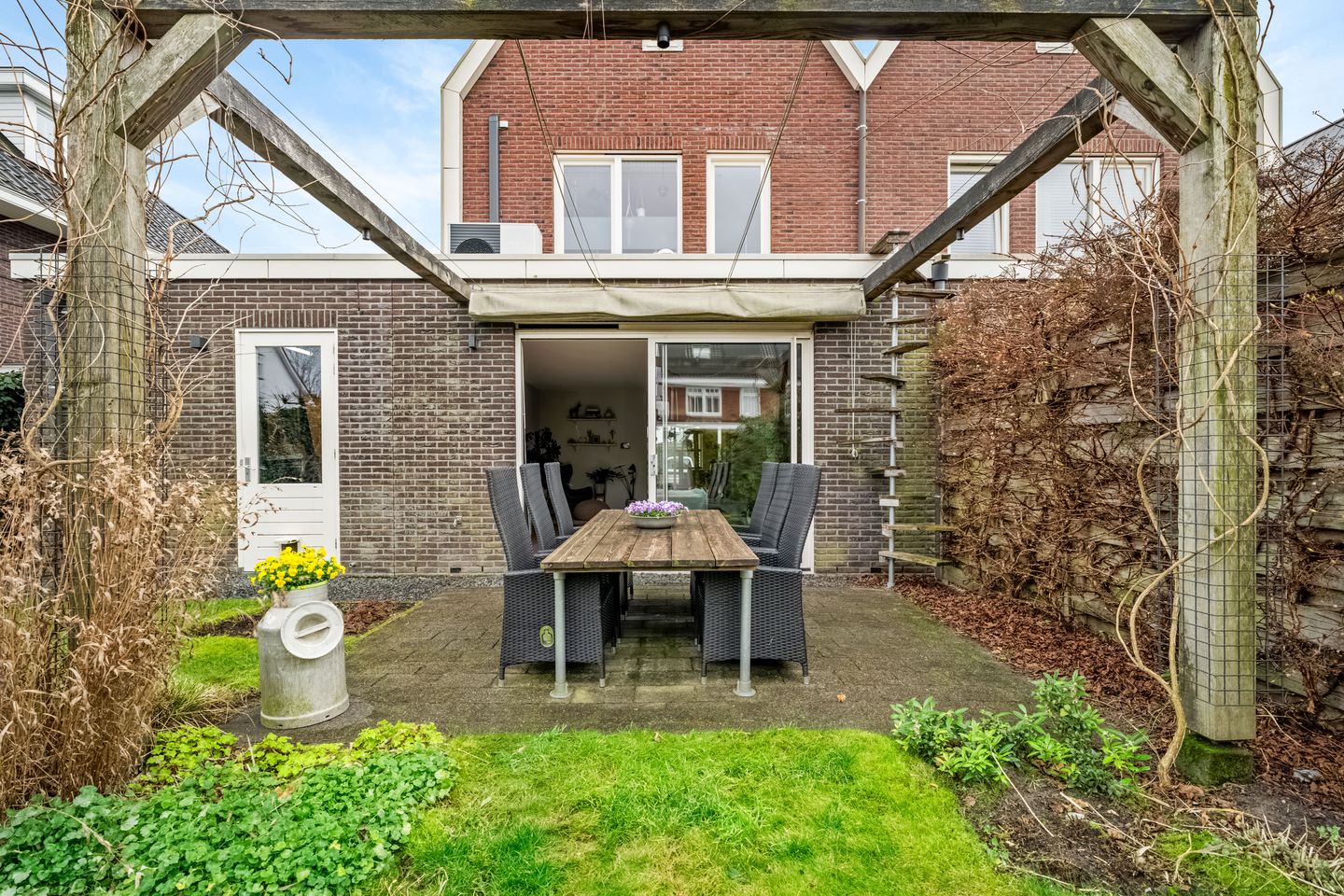 Foto 35 van Reinier Roeststraat 5