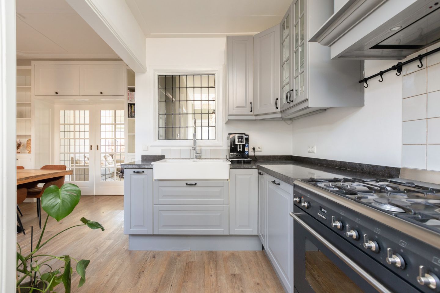 Foto 10 van Regenboogstraat 3