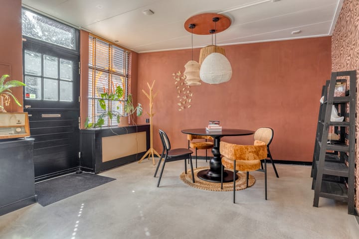 Photo 2 of Scharnestraat 15