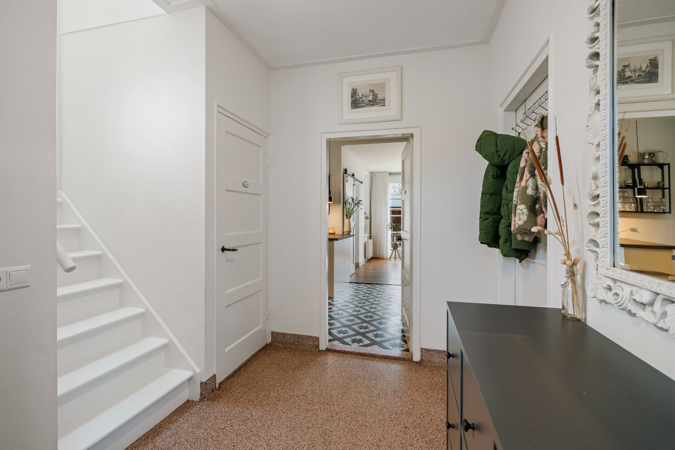 Photo 18 of Tjoenerstraat 13