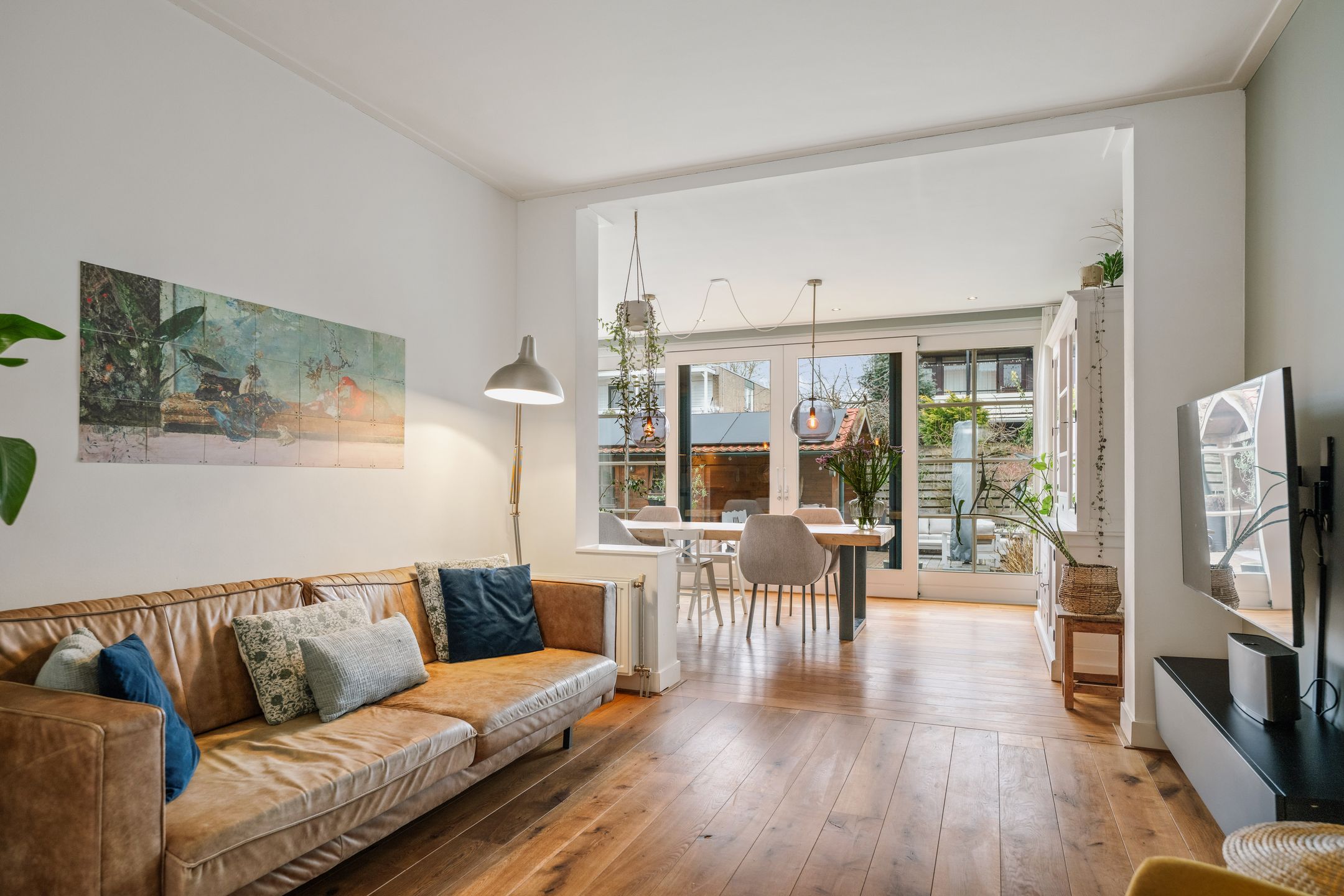 Photo 9 of Tjoenerstraat 13