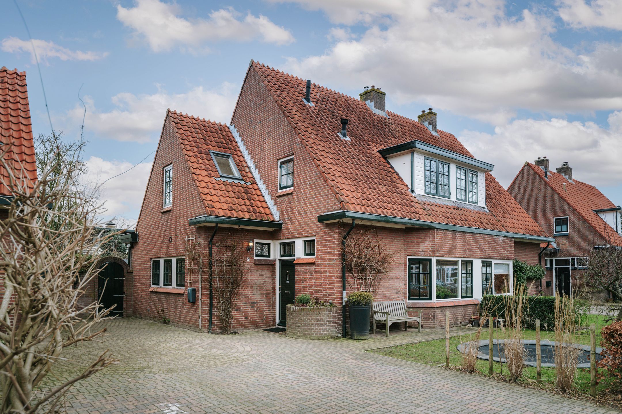 Photo 36 of Tjoenerstraat 13
