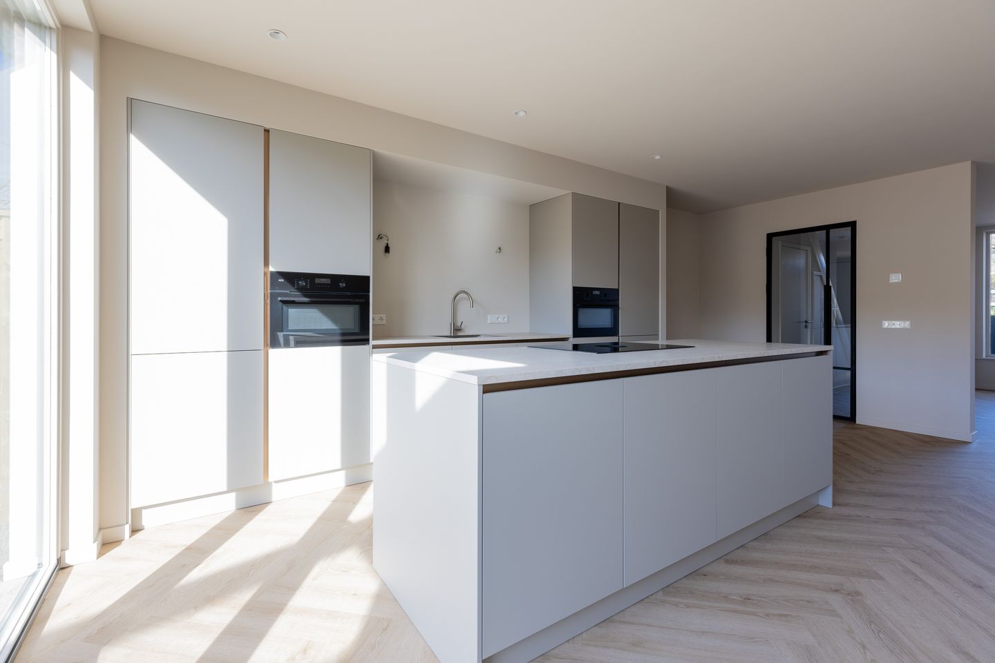 Foto 14 van Paulus Potterlaan 46