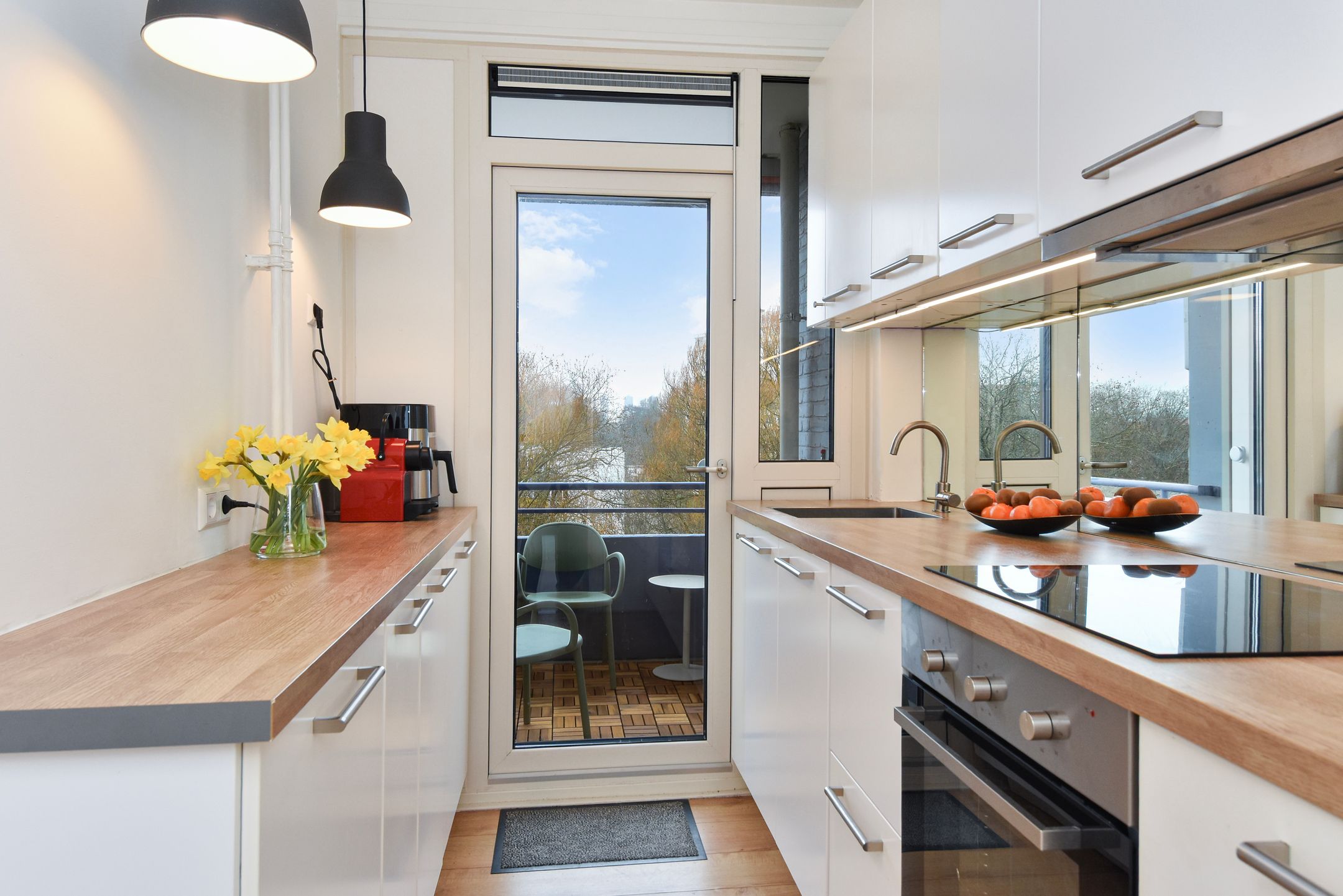 Photo 3 of Norenburg 207