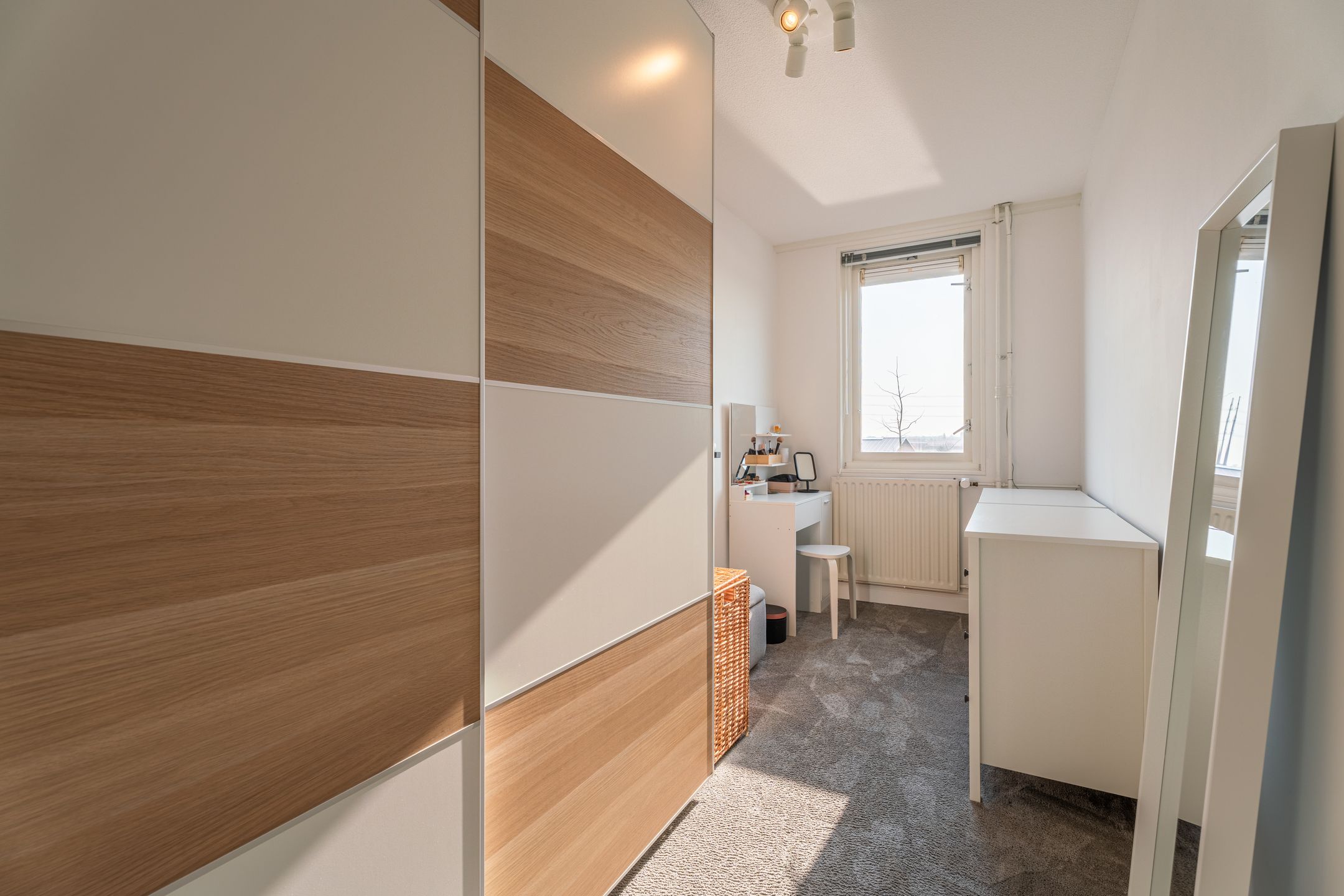 Foto 15 van Jacqueline van der Waalsheem 21