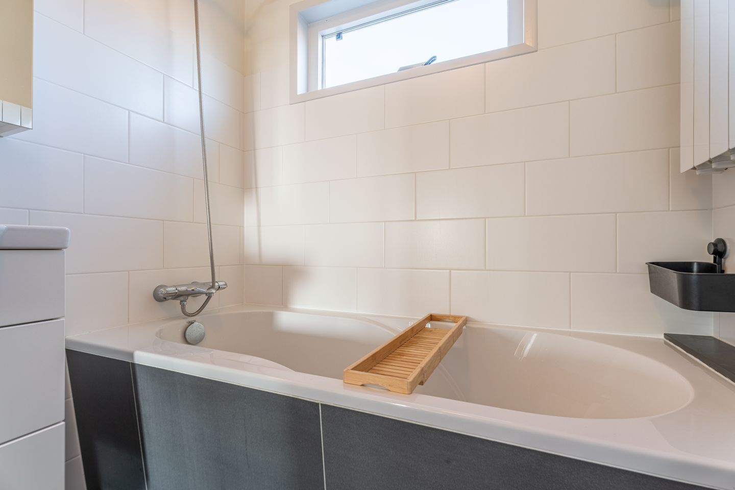 Foto 20 van Jacqueline van der Waalsheem 21