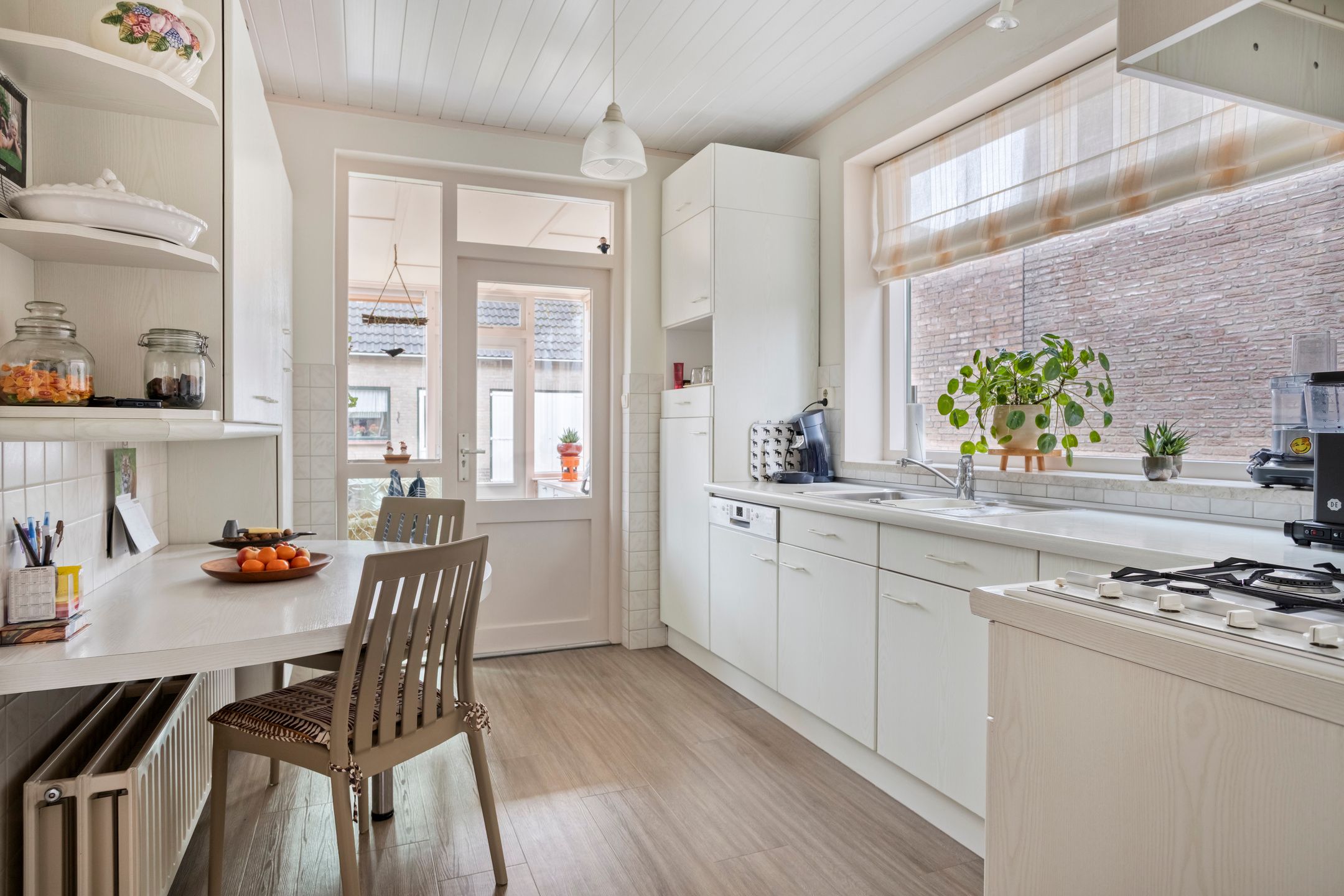 Photo 12 of Amalia van Solmsstraat 51