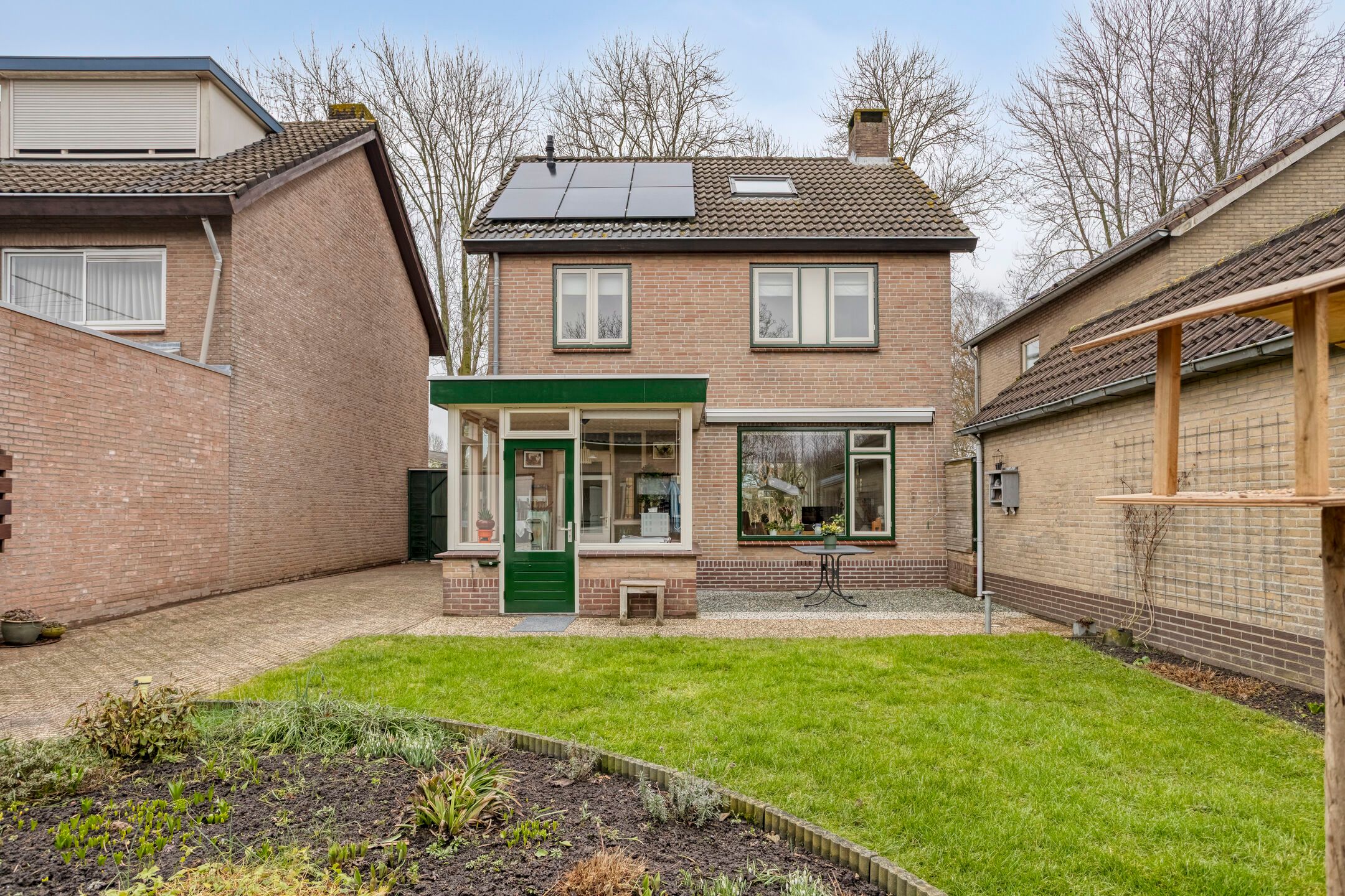 Photo 36 of Amalia van Solmsstraat 51