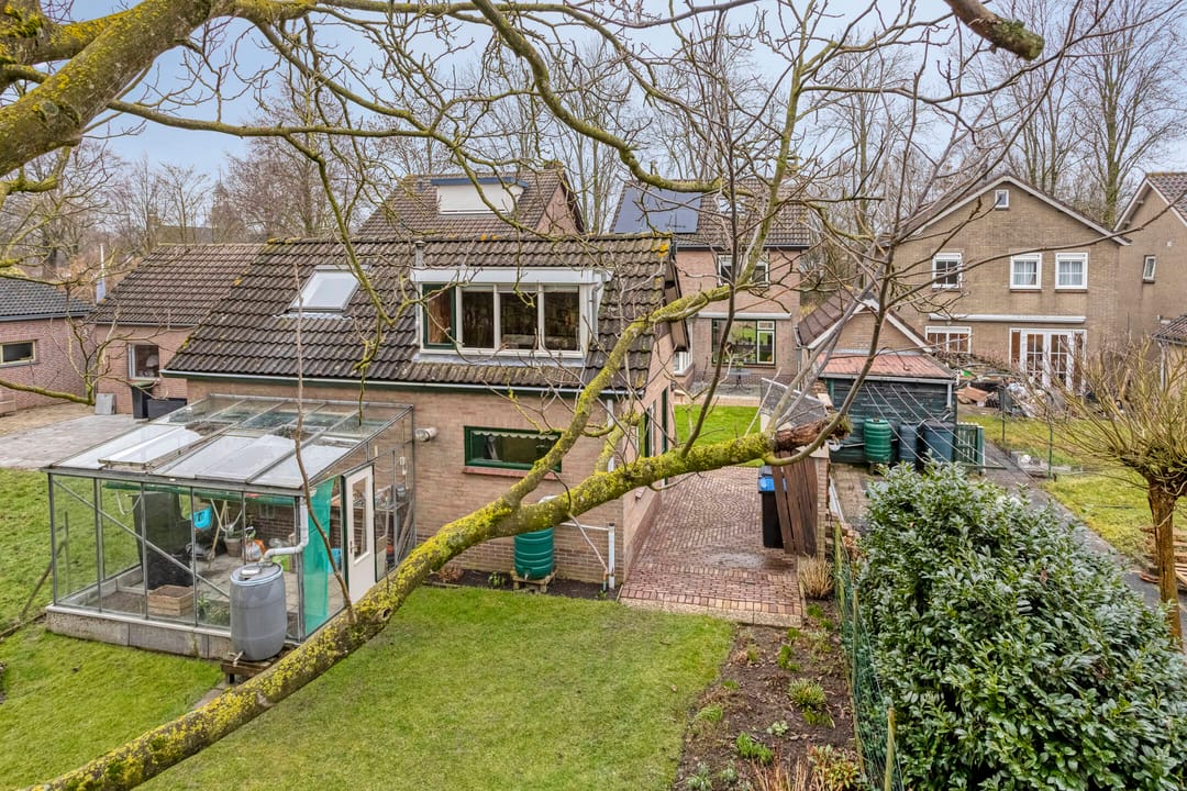 Photo 47 of Amalia van Solmsstraat 51