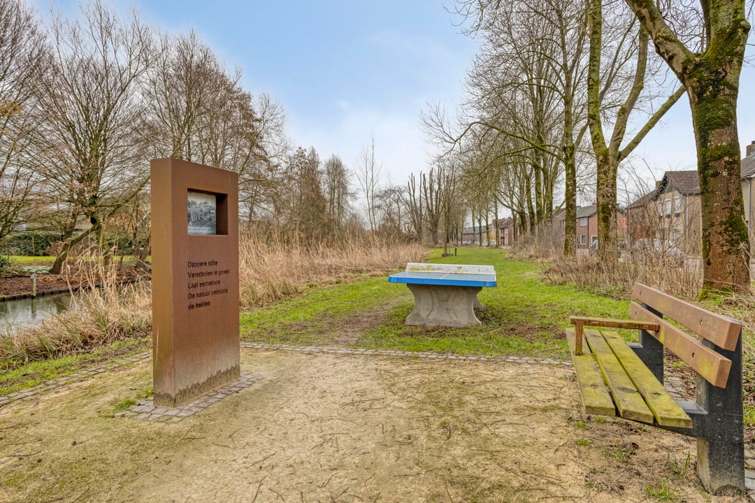 Photo 58 of Amalia van Solmsstraat 51