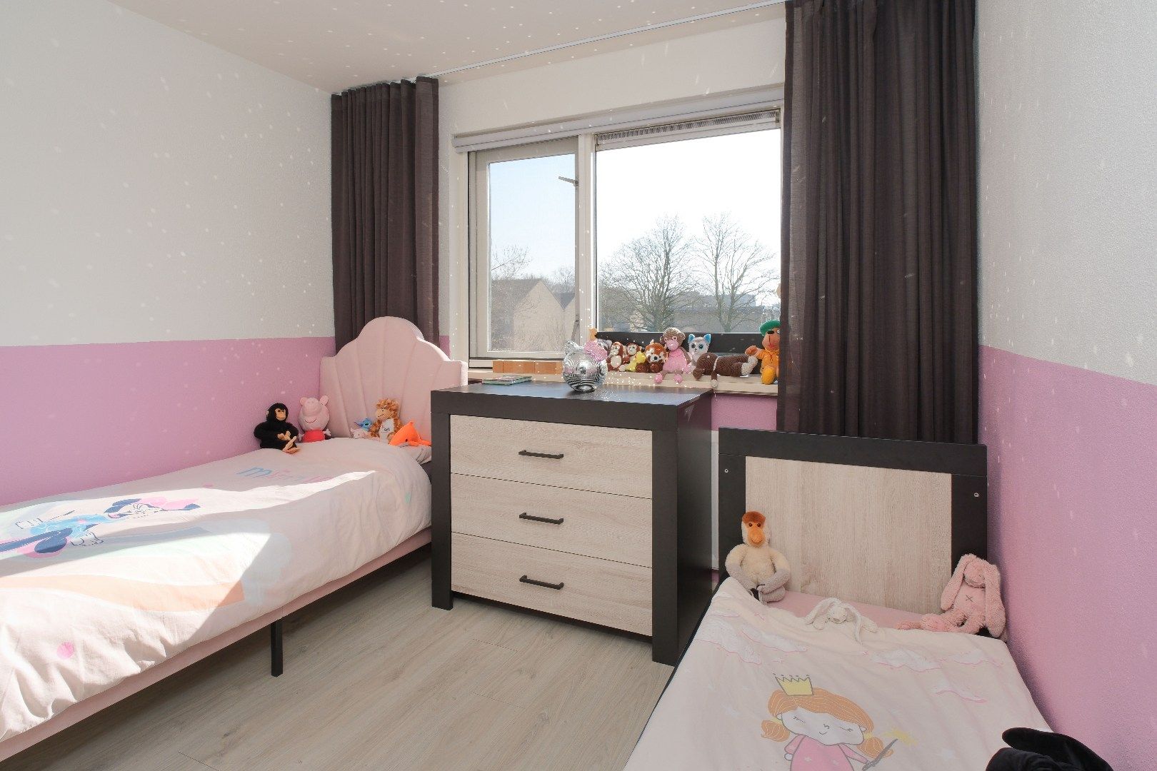 Foto 24 van Borg Allersma 23