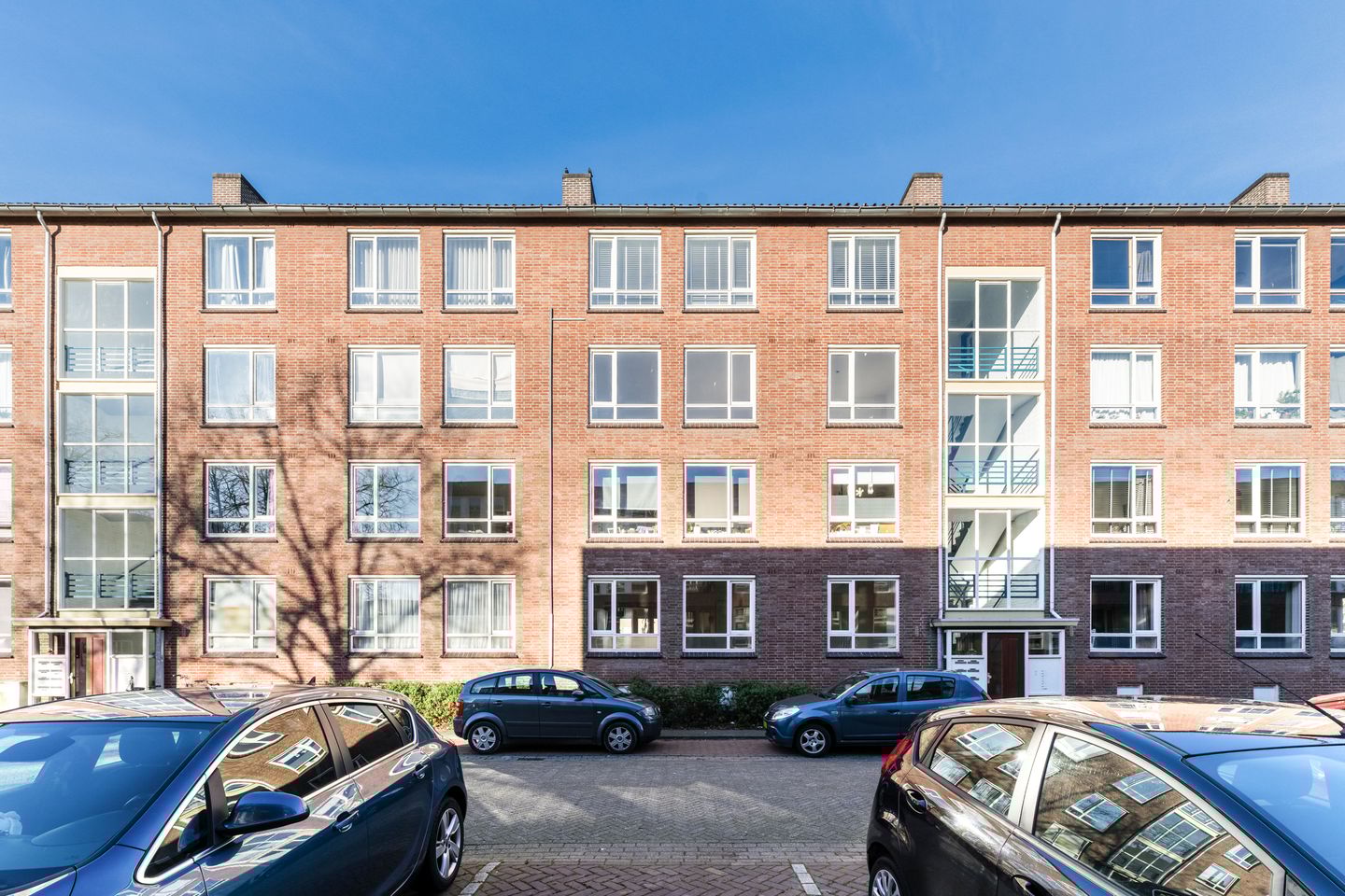 Photo 4 of Mgr. Frenckenstraat 24-B