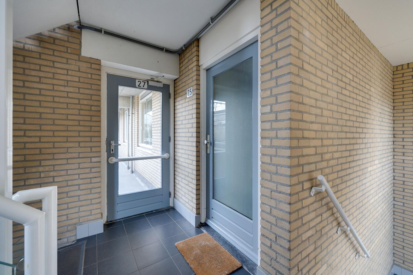 Photo 5 of Rozenstraat 25