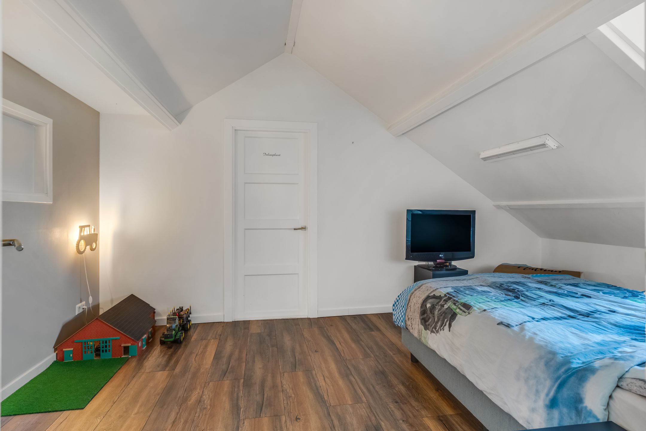 Foto 36 van Nieuwe Steeg 14-B