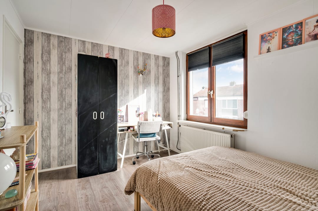 Photo 26 of Genkstraat 3