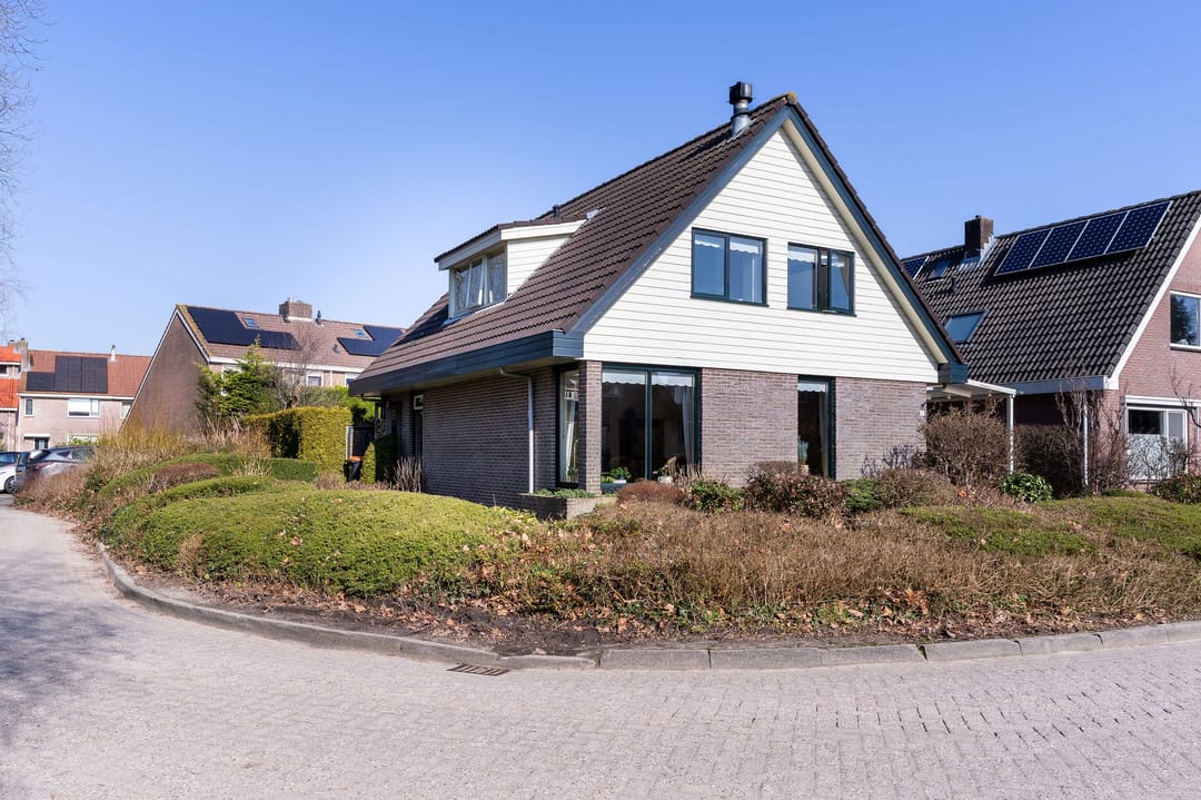 Photo 1 of Convent 10