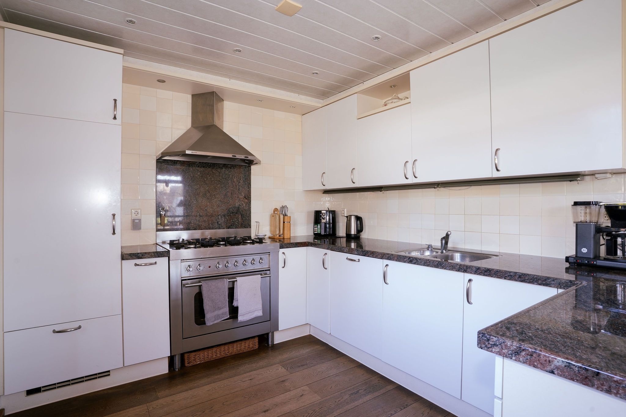 Photo 9 of Convent 10