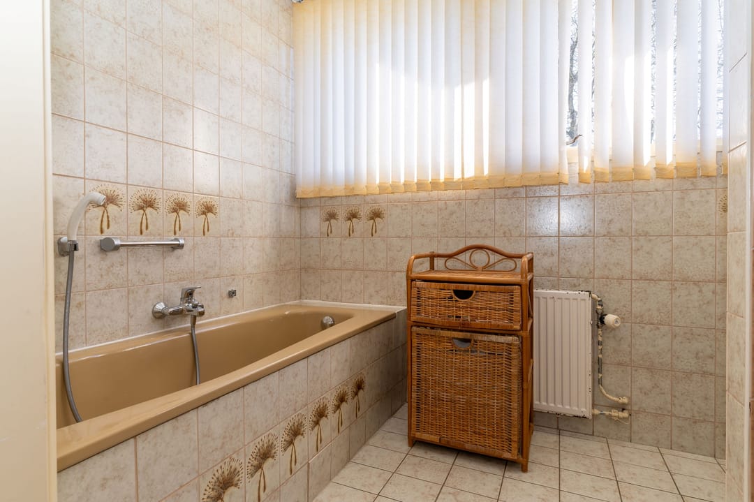 Photo 23 of Convent 10