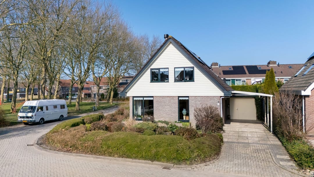 Photo 41 of Convent 10